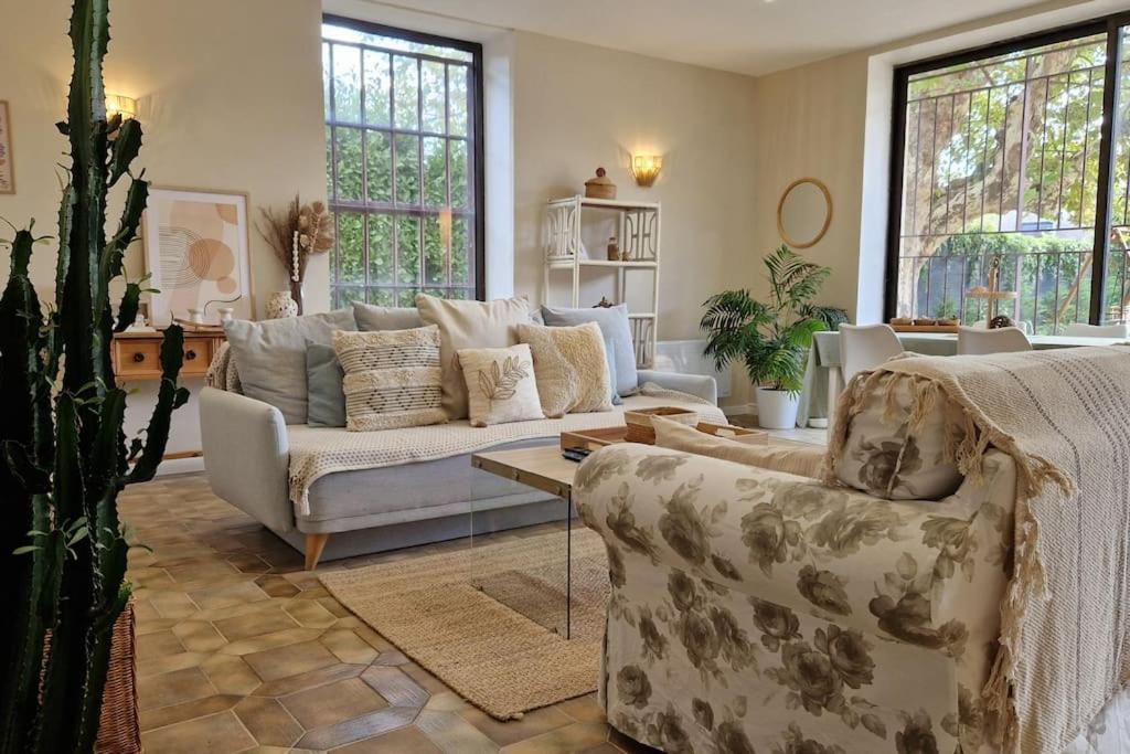 Le Champ Du Roy Apartment Chasse-sur-Rhône Екстериор снимка